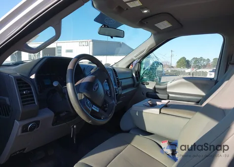 2017 Ford F-250 Xl z USA, uszkodzony, nr VIN 1FTBF2B68HED91160